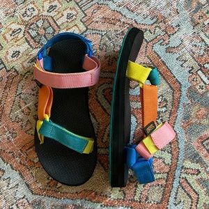 TEVA’S 90s Multi Colorblock “Original” Sandals